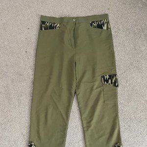 Vintage Khaki (camouflage details) Straight Leg Pants Size M